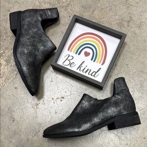 Antelope Black Ankle Booties Distressed Leather